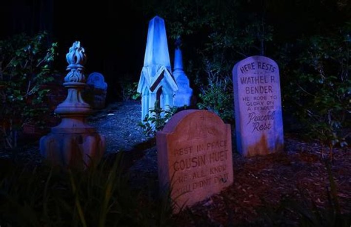 A Tour of the Haunted Mansion Graveyard