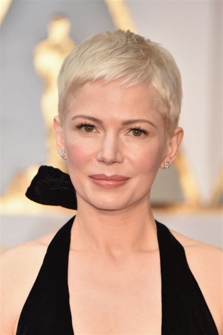 Actress Michelle Williams Height, Weight, Age, Spouse, Children, Bio