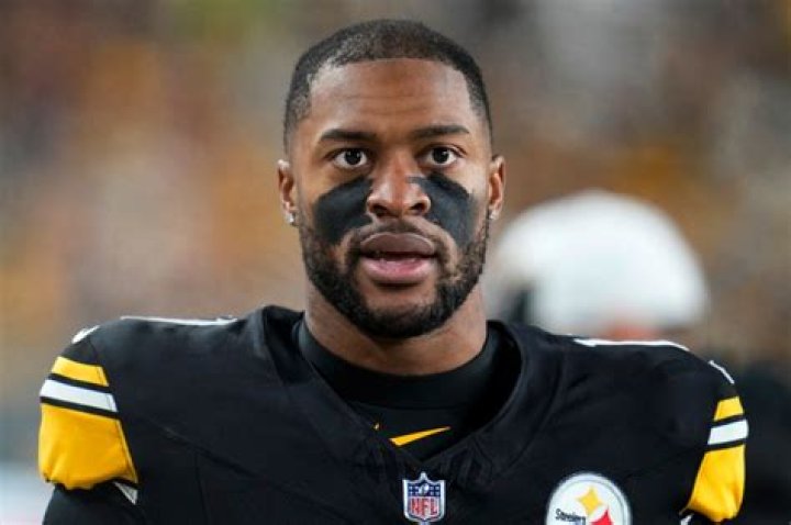 Chicago Bears' Wide Reciver Allen Robinson Bio, Stats, Contract, Salary, Net Worth, & Girlfriend