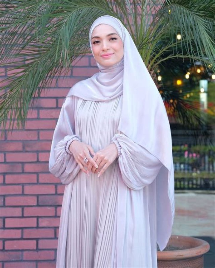 Amyra Rosli (tvactress) Wiki,Age,Birthday,Biography,Height,Net Worth ..