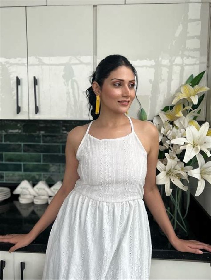 Anam Tanveer (tvshowhost) Wiki,Age,Birthday,Biography,Height,Net Worth ..