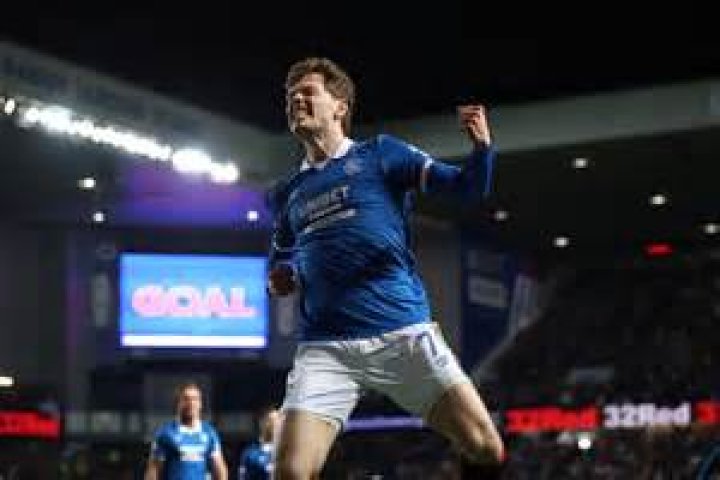 Andreas Skov Olsen Bio, Age, Net Worth, Salary, Transfer, Stats, Goal, & Girlfriend