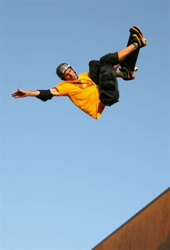 Andy Macdonald Net Worth | Celebrity Net Worth