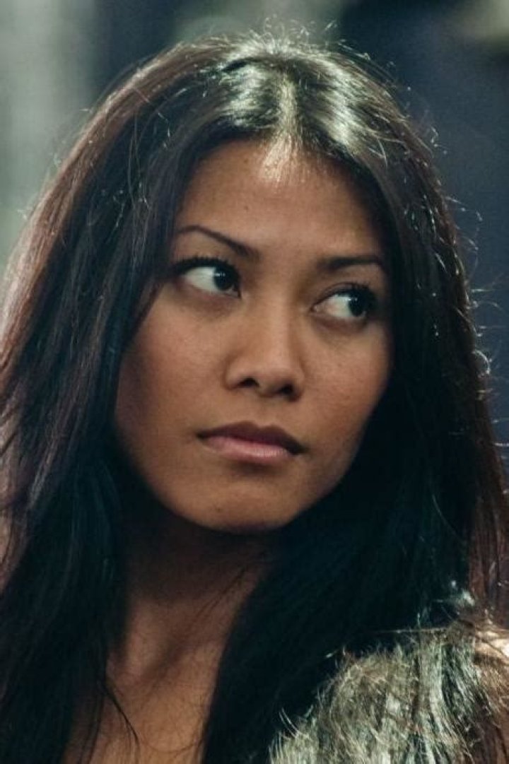 Anggun Height, Weight, Age, Family, Biography, Spouse, Facts