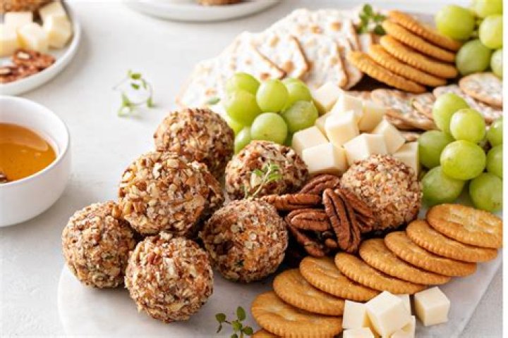 The Appetizer You Should Eat, Based on Your Zodiac Sign