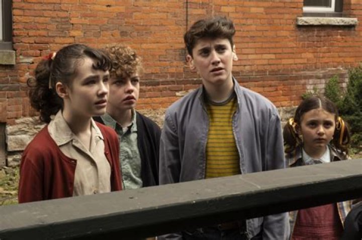 
Are Leah Marlene Dad Derry And Mom Deanna Still Married? Meet Her Parents & Siblings 