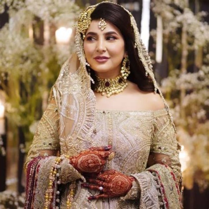 Areeba Habib Height, Weight, Age, Boyfriend, Facts, Biography
