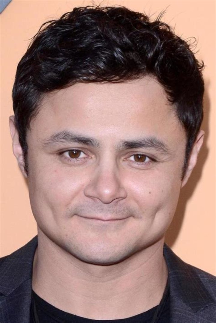 Arturo Castro Height, Weight, Age, Facts, Family