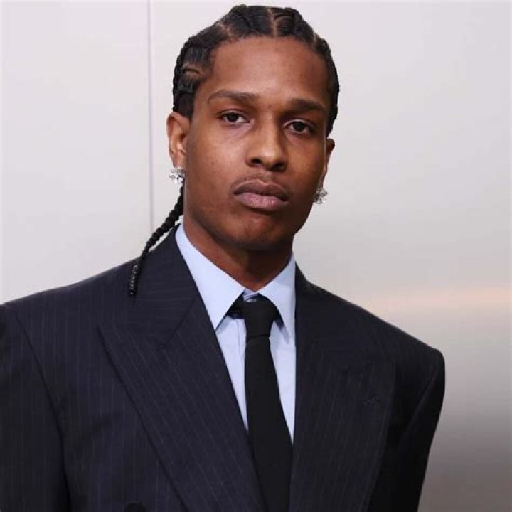 ASAP Rocky Height, Weight, Age, Girlfriend, Family, Facts, Biography