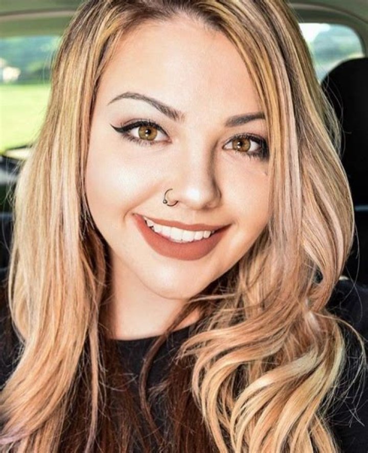 Ashlay Soto Height, Weight, Age, Body Statistics