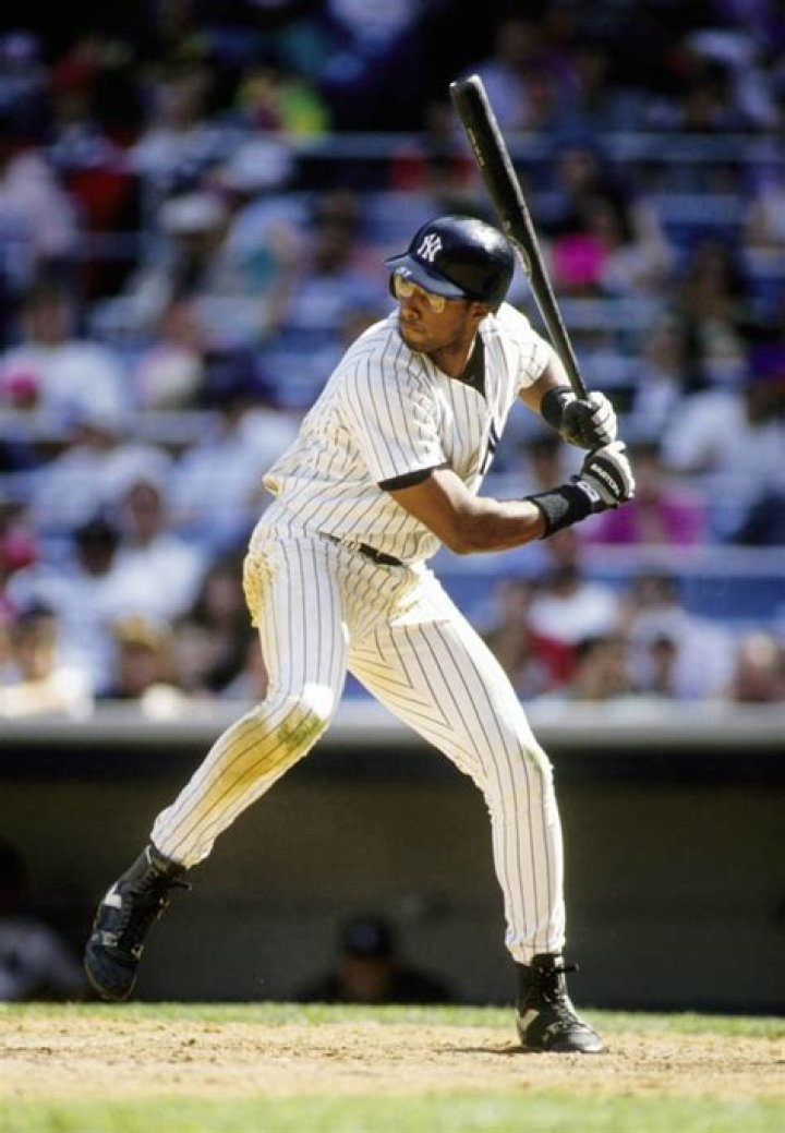 Bernie Williams- the former Baseball player; Where is he Now; His Married Life, Wife, Children, Family, and More