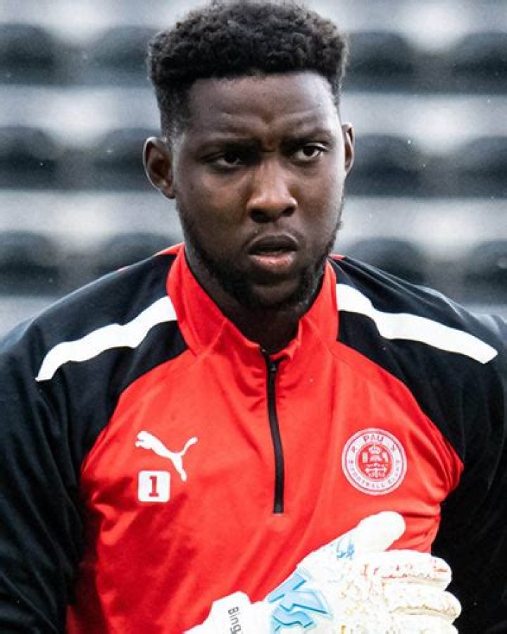 Is Bingourou Kamara Single? His Net Worth, Salary, Career, Age, Height, Transfermarkt, Wiki, Bio,Stats