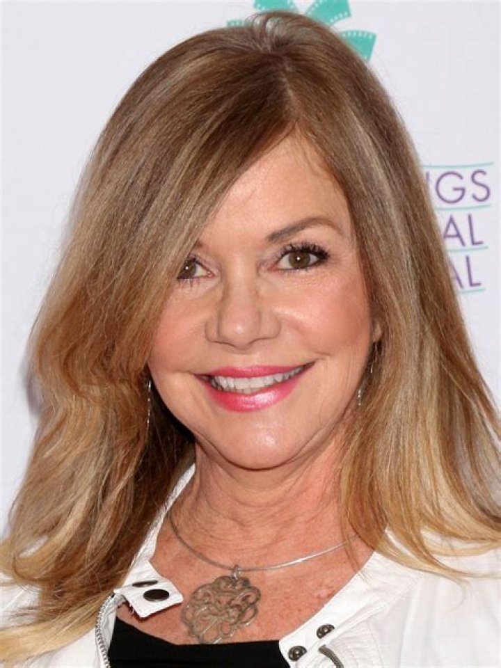 Bobbie Eakes - Bio, Age, Wiki, Facts and Family