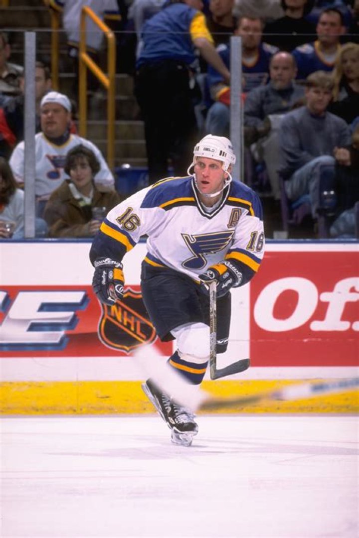 Brett Hull - Bio, Age, Wiki, Facts and Family