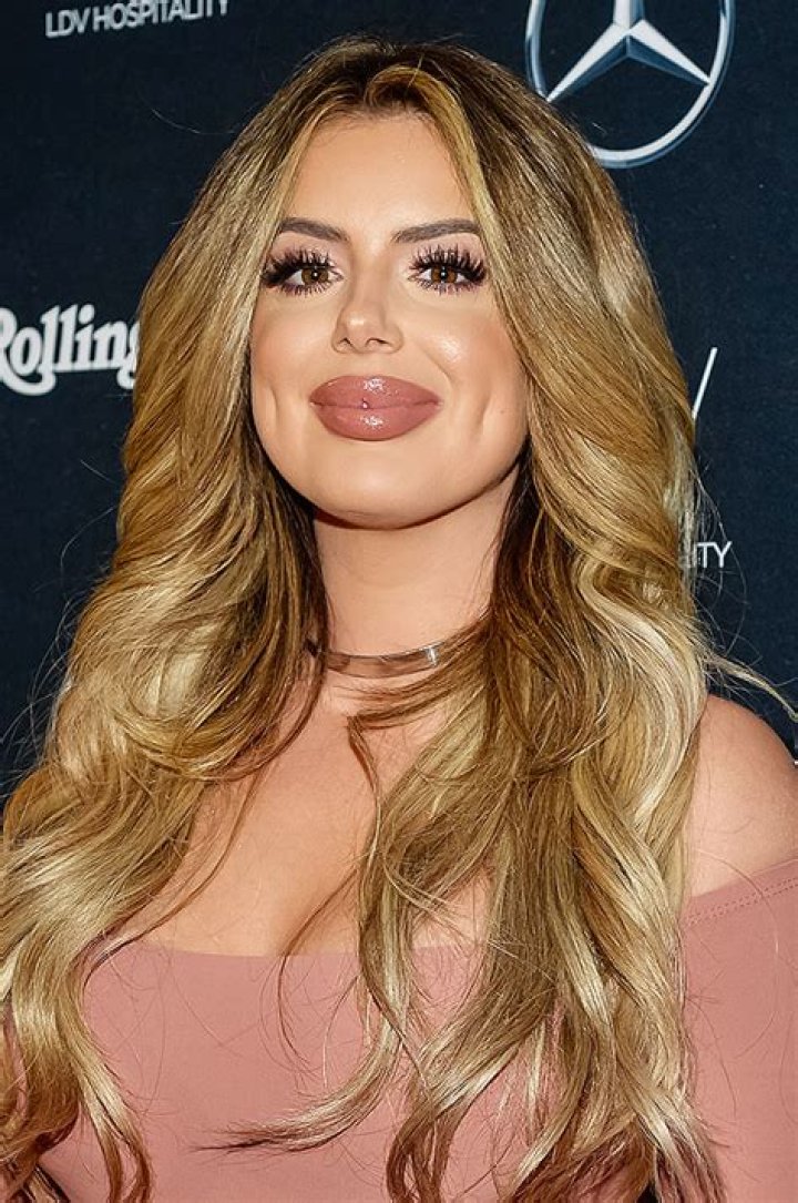 Brielle Biermann Admits Her Giant Lip Fillers ‘Looked Crazy’ Last Year: ‘I’m Over’ Ones That ‘Big’