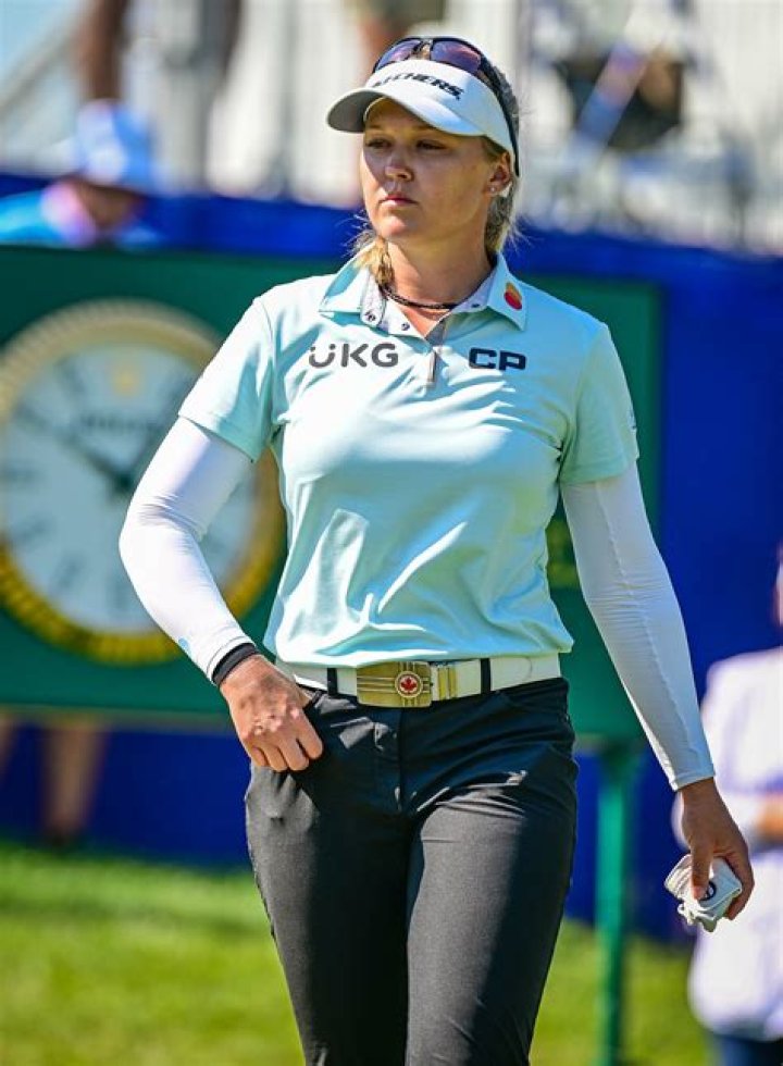 The famous Golfer, Brooke Henderson has an estimated net worth over $4 million.