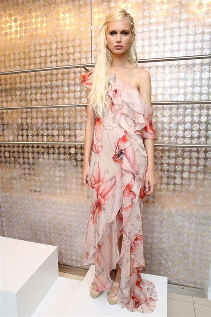 Carmen Marc Valvo: Spring/Summer Collection 2018 — PICS