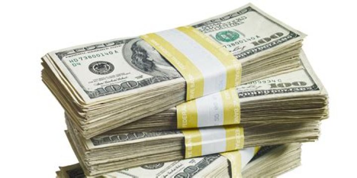 This Is Exactly How Much Cash You Should Carry at All Times