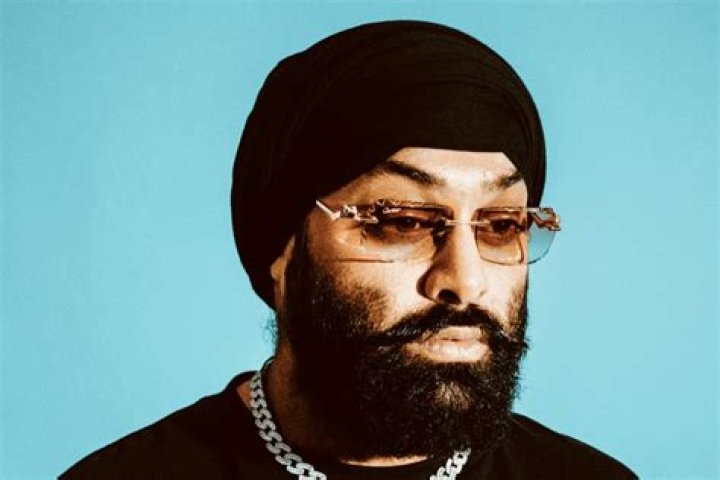 Chani Nattan Height, Weight, Age, Body Statistics