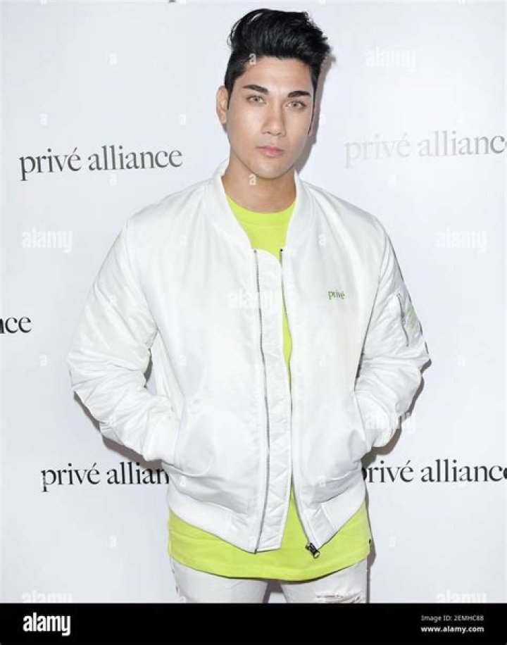 Chris Baris Height, Weight, Age, Body Statistics