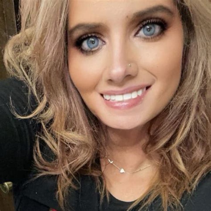 Christina Robinson - Bio, Age, Wiki, Facts and Family