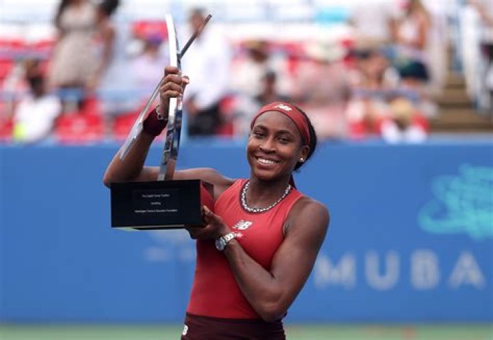 Coco Gauff WTA Career Ranking, Earnings, Net worth, Family, Parents, Affair, Boyfriend, Age