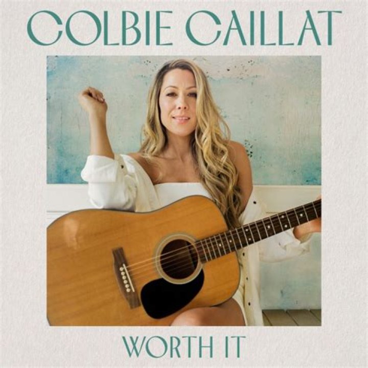 Colbie Caillat - Bio, Age, Wiki, Facts and Family