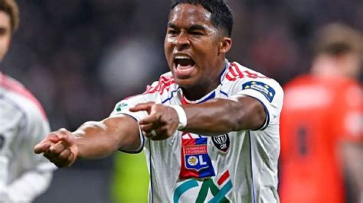Corentin Tolisso Height, Weight, Age, Body Statistics