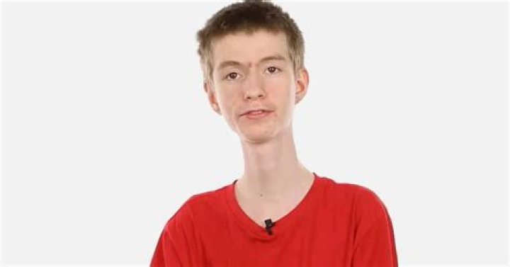 Daddy Long Neck Height, Weight, Age, Facts, Biography