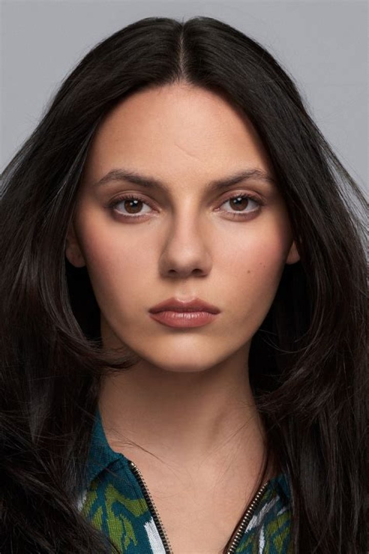 Dafne Keen - Bio, Age, Wiki, Facts and Family