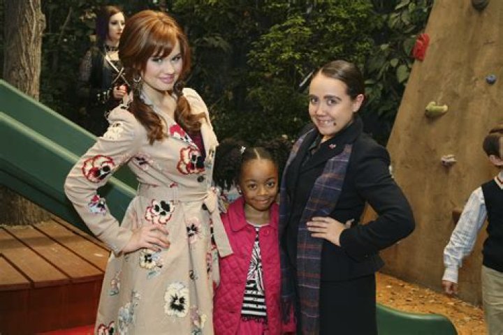 DEBBY RYAN, JENNIFER VEAL – Celeb Secrets