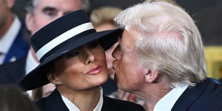 Donald & Melania Trump’s Most Awkward PDA Photos Over The Years
