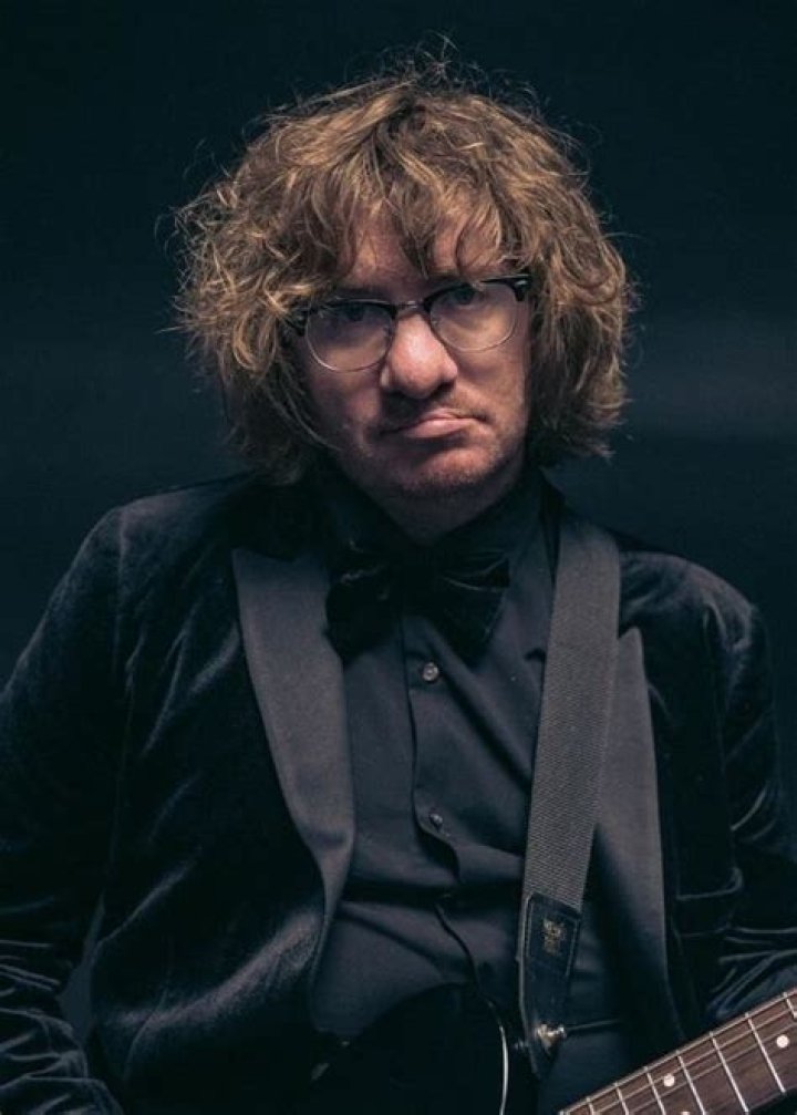 Drew Brown (Musician) Height, Weight, Age, Body Statistics