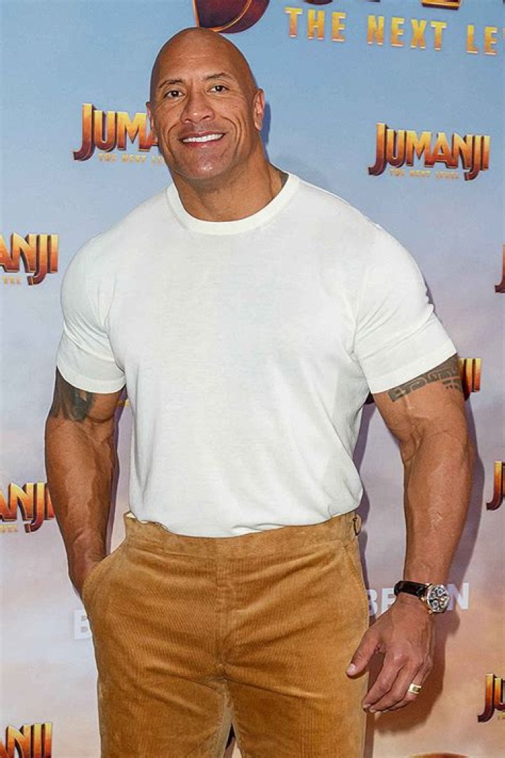 Dwayne ‘The Rock’ Johnson Flaunts Biceps After Talking ‘Perfect Abs’ – Hollywood Life