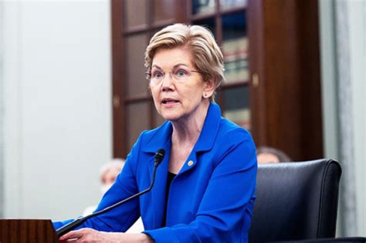 Elizabeth Warren Urges Congress To ‘Step Up’ & Protect Roe V. Wade Amidst Texas Abortion Law