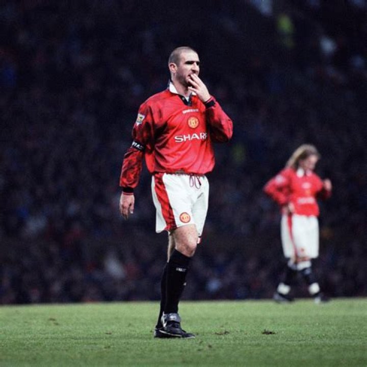 Eric Cantona Height, Weight, Net Worth, Age, Birthday, Wikipedia, Who, Nationality, Biography