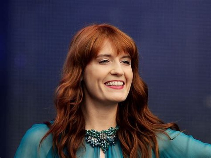 Florence Welch Height, Weight, Age, Boyfriend, Family, Facts, Biography