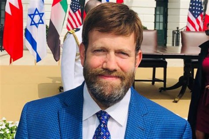 Frank Luntz Net Worth | Celebrity Net Worth