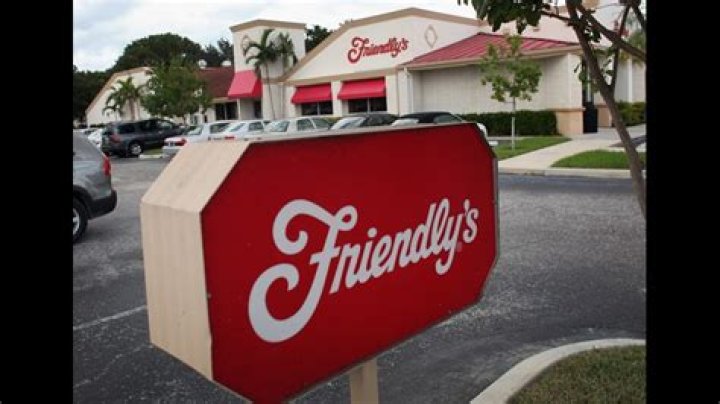 This Beloved Restaurant Chain Just Filed for Bankruptcy