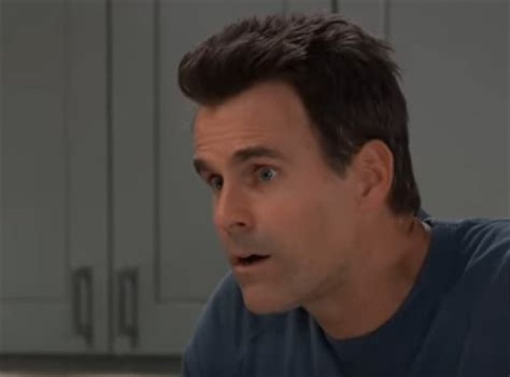 Has The Quartermaine Brain Curse Struck Again-Does Drew Have A Brain Tumor?