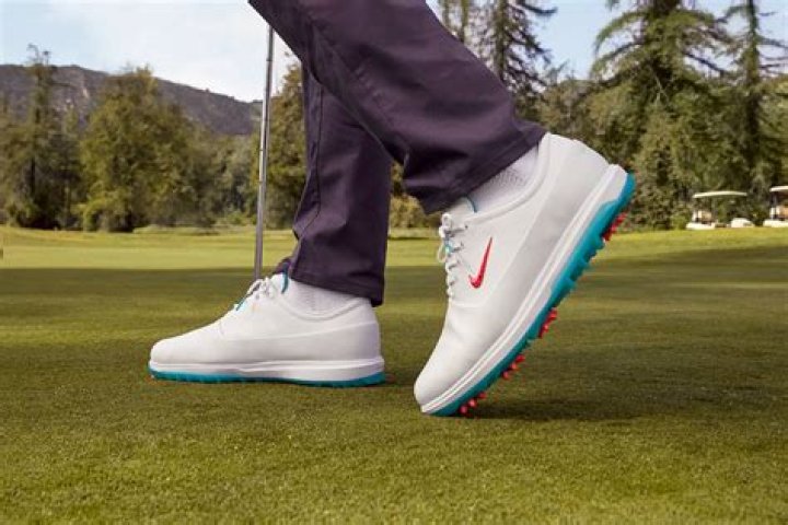 These Are the Best Golf Shoes You Can Buy for 2019