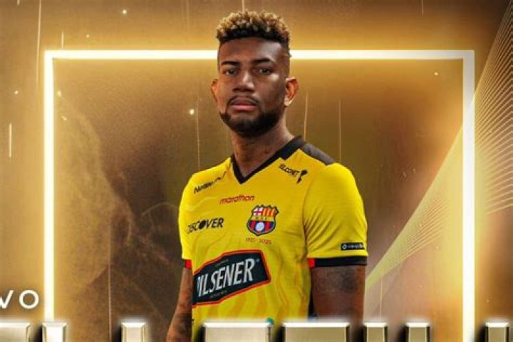 Gustavo Vallecilla Age, Wiki, Nationality, Stats, Transfermrkt, Salary, Net Worth, Height, Wife, Kids, Instagram