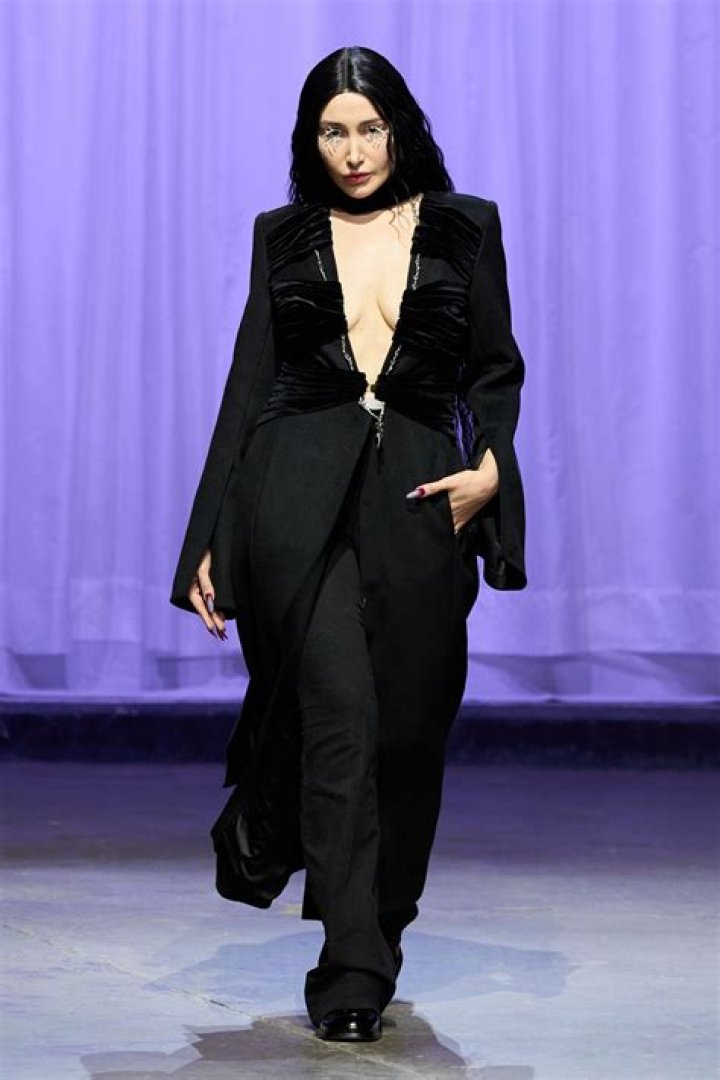 Hedieh Tehrani - Bio, Age, Wiki, Facts and Family