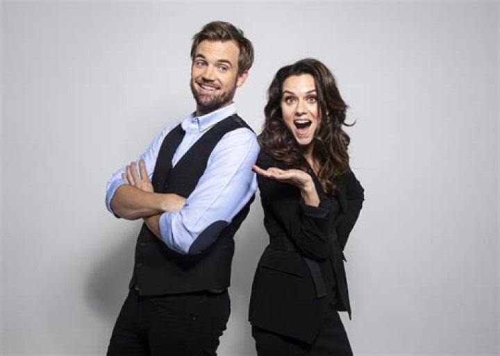 Hilarie Burton & Tyler Hilton — Exclusive Portraits – Hollywood Life