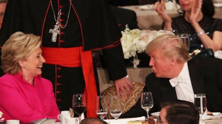 Hillary Clinton & Donald Trump Awkward Dinner — PICS