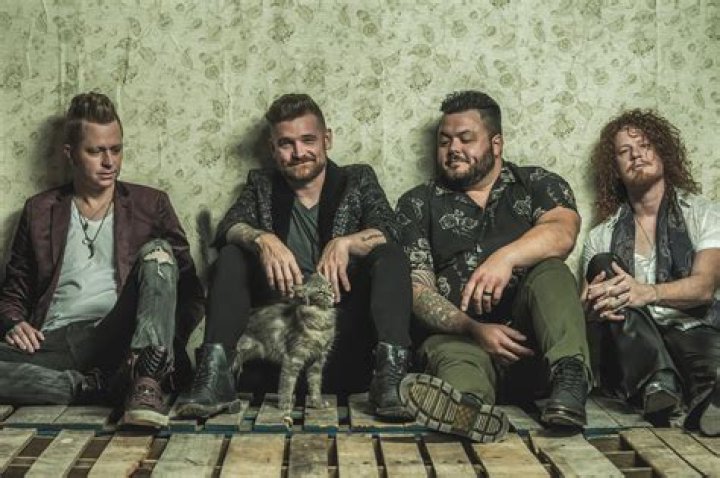 Hire Hinder for a Corporate Event or Performance Booking.