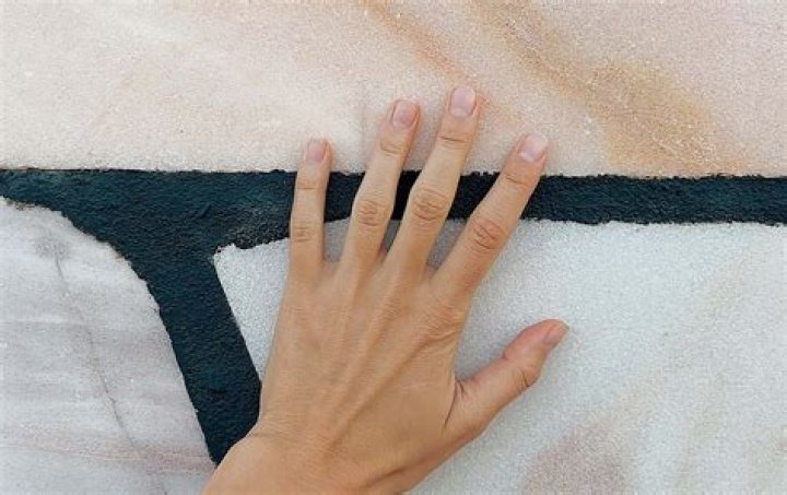 Is Natalie Portman Left Handed?