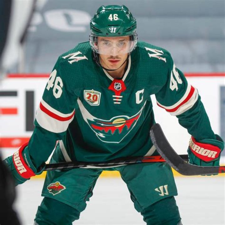 Minnesota Wild Defense Jared Spurgeon Bio, salary, net worth, career, relationship, Married, Girlfriend, affair, children, facts