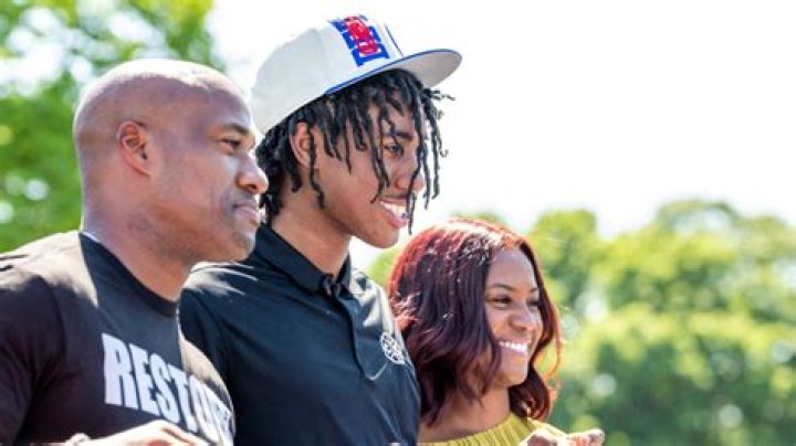 Who is Javin Hunter? His Bio, Net Worth, Salary, Contract, Earnings, Career, Stats, Married Life and Children