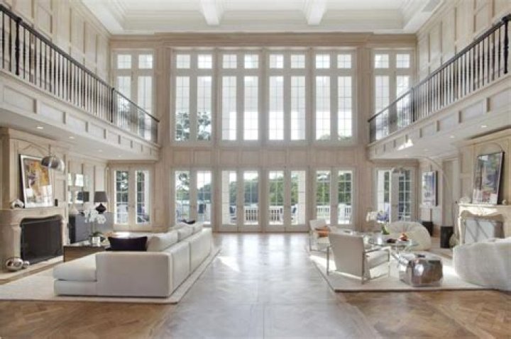 Jay Z And Beyoncé Buy Posh Hamptons Home